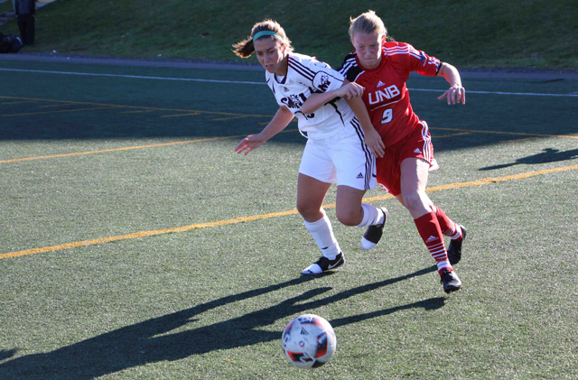 Huskies and Reds finish in 1-1 draw