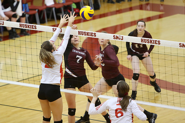 Huskies sweep Sea-Hawks in women’s volleyball action in first of three match ups