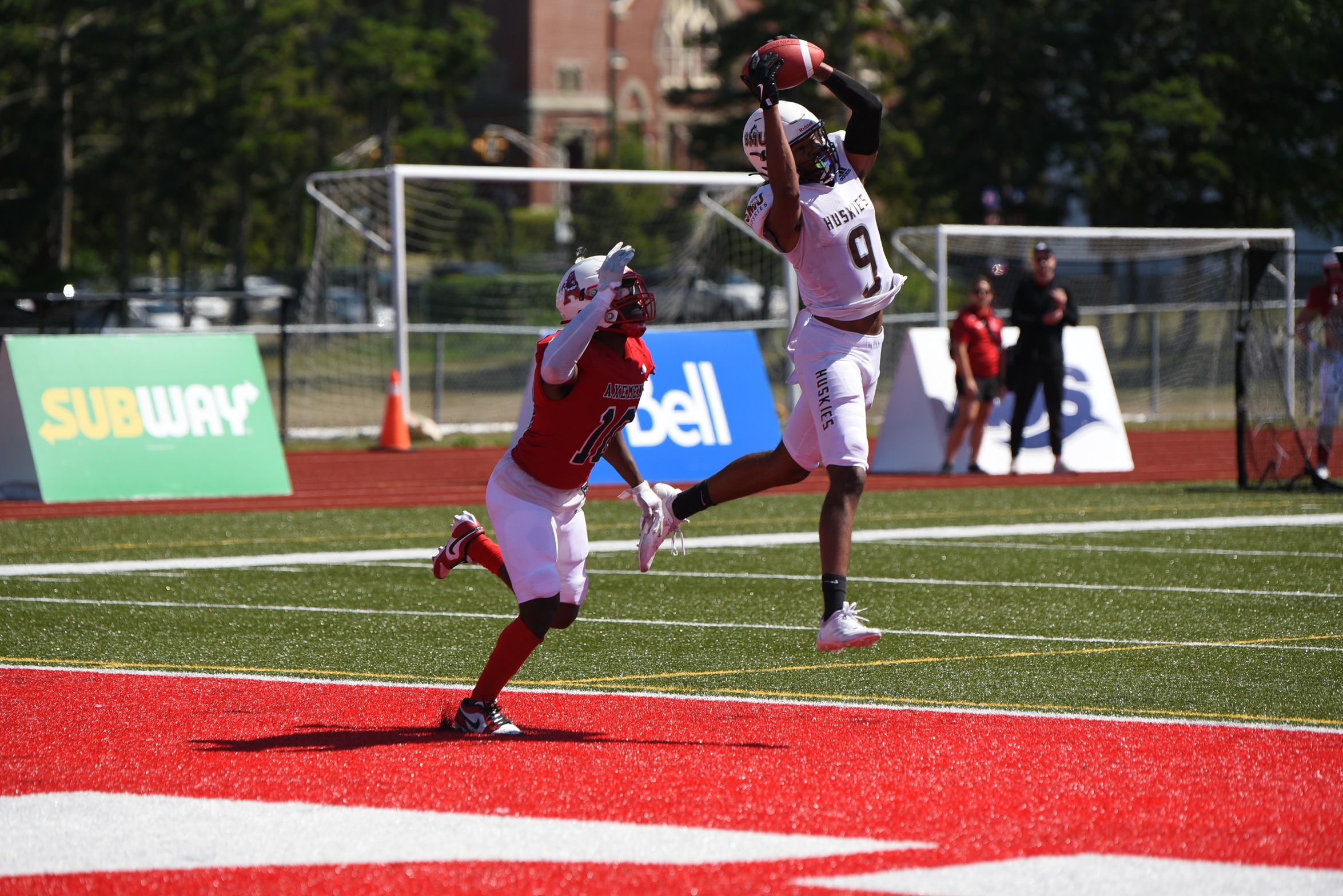 Huskies defeat Axemen 41-33 in overtime thriller