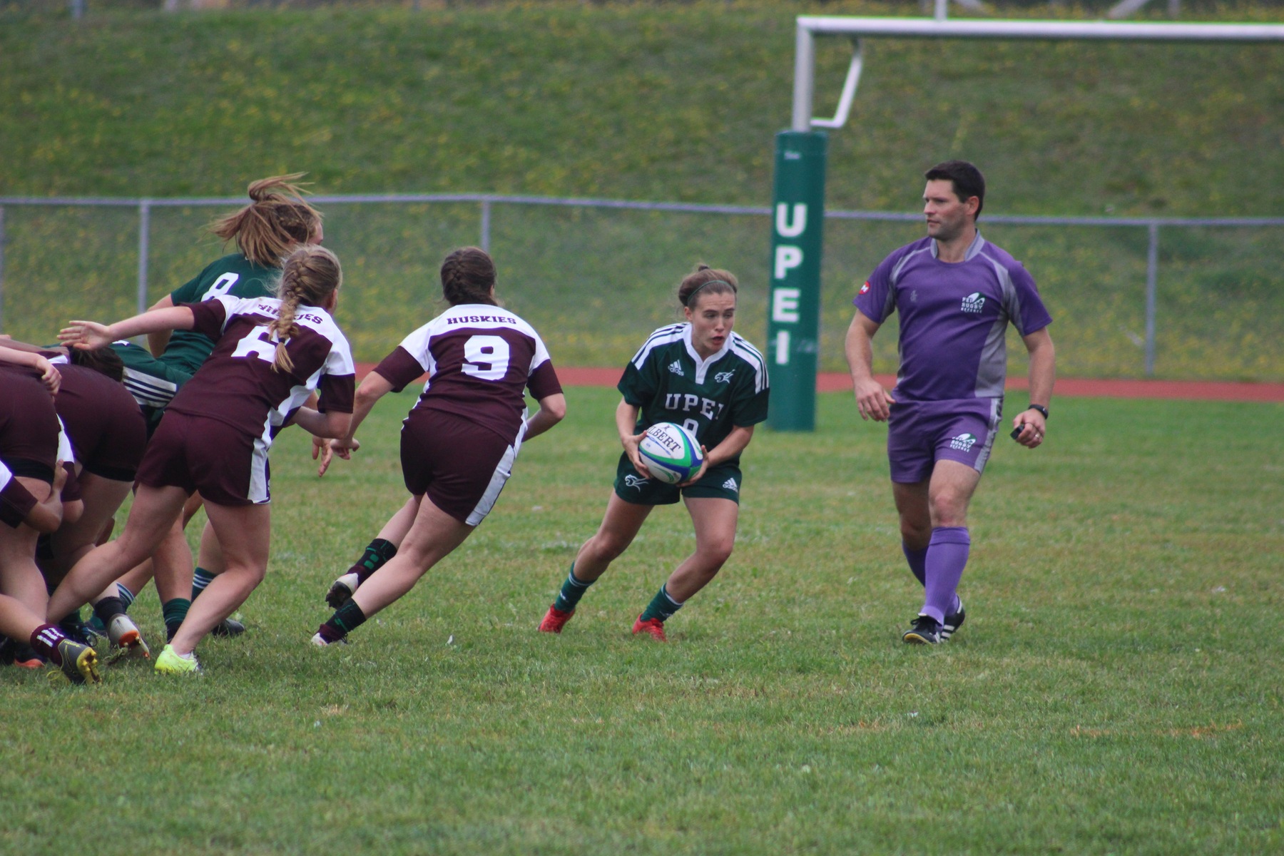 Panthers top Huskies in rugby action