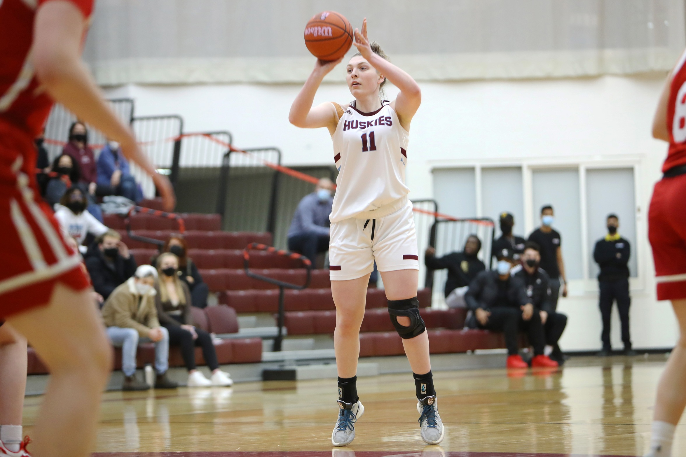 Huskies forward Marlo Steenbakkers was named Subway Player of the Game with 17 points in the Huskies 82-59 win over the Memorial Sea-Hawks on Saturday, March 5, 2022. (Photo by Nick Pearce / SMU Huskies Athletics)
